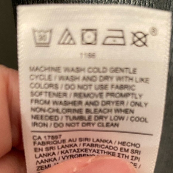 Athleta Womens Size Medium Uptempo Ribbed Henley in Soft Green - Picture 7 of 9